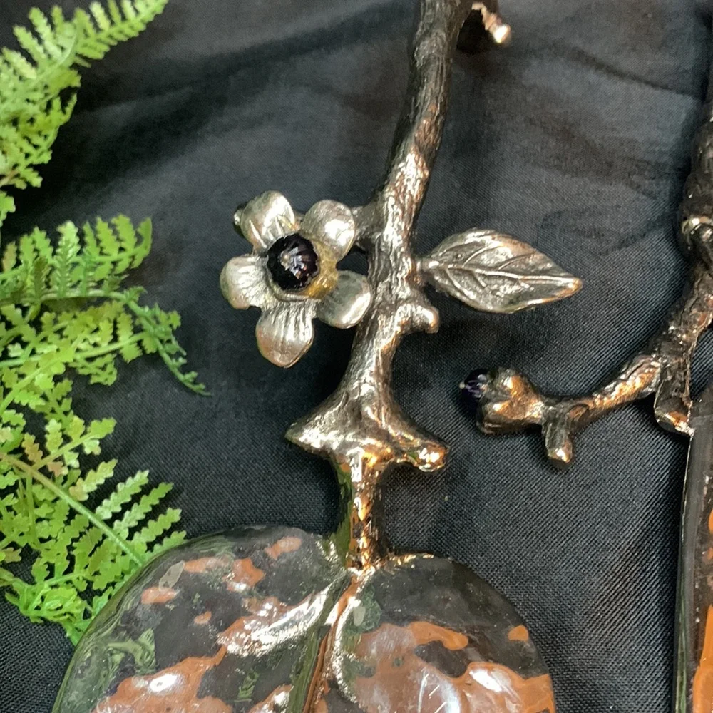 Bombay company amethyst collection silver branch & leaf wedding cake serving set - Picture 2 of 12